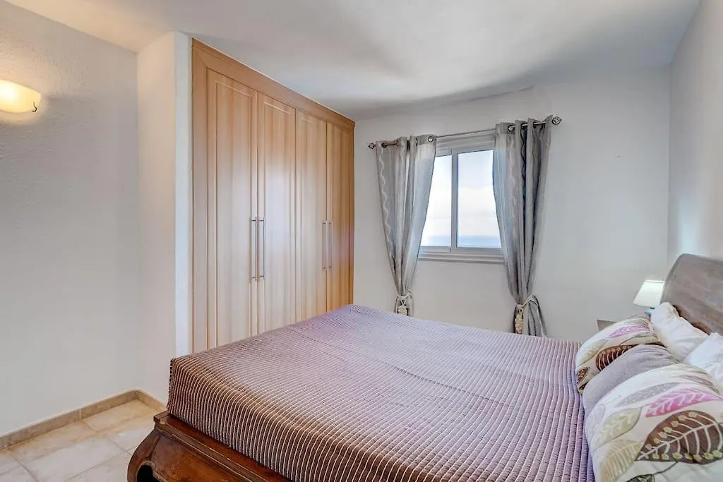 Torres Del Sol - 1 Bedroom Arona  Spain